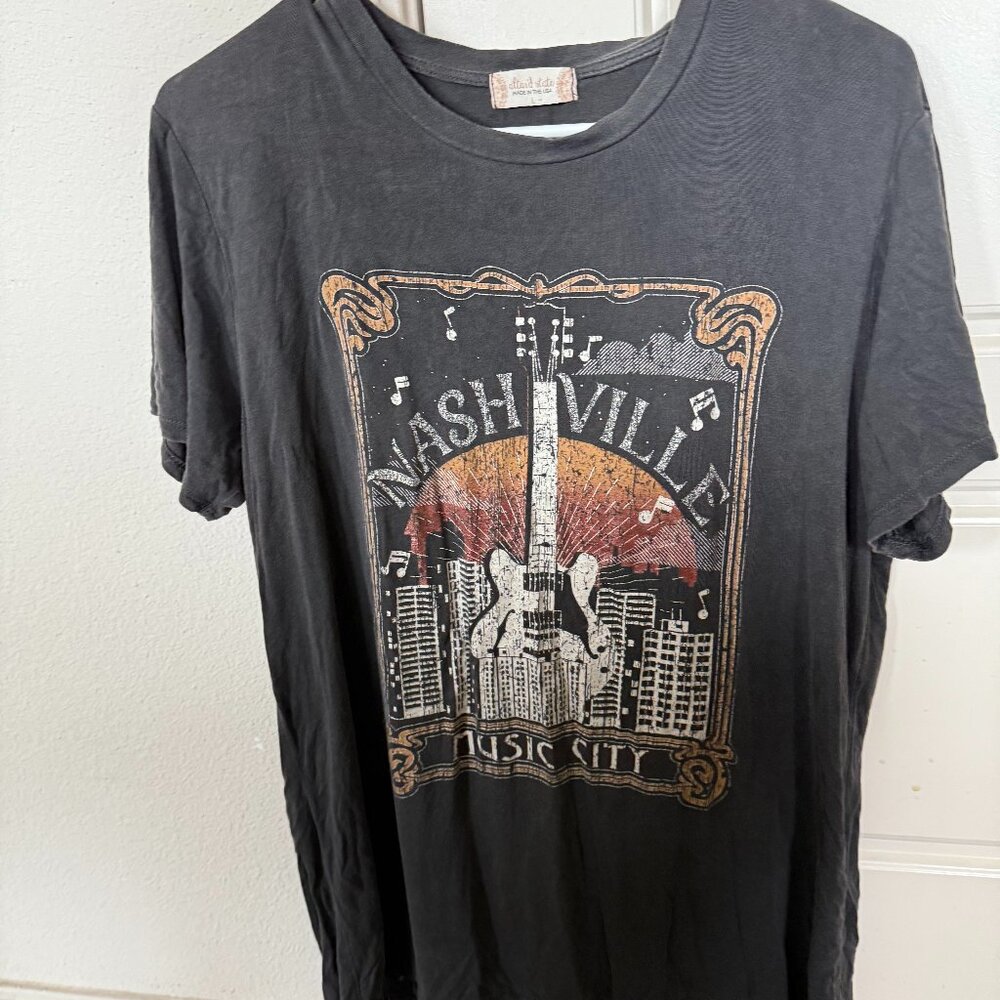 Altar'd State Nashville Boyfriend Tee